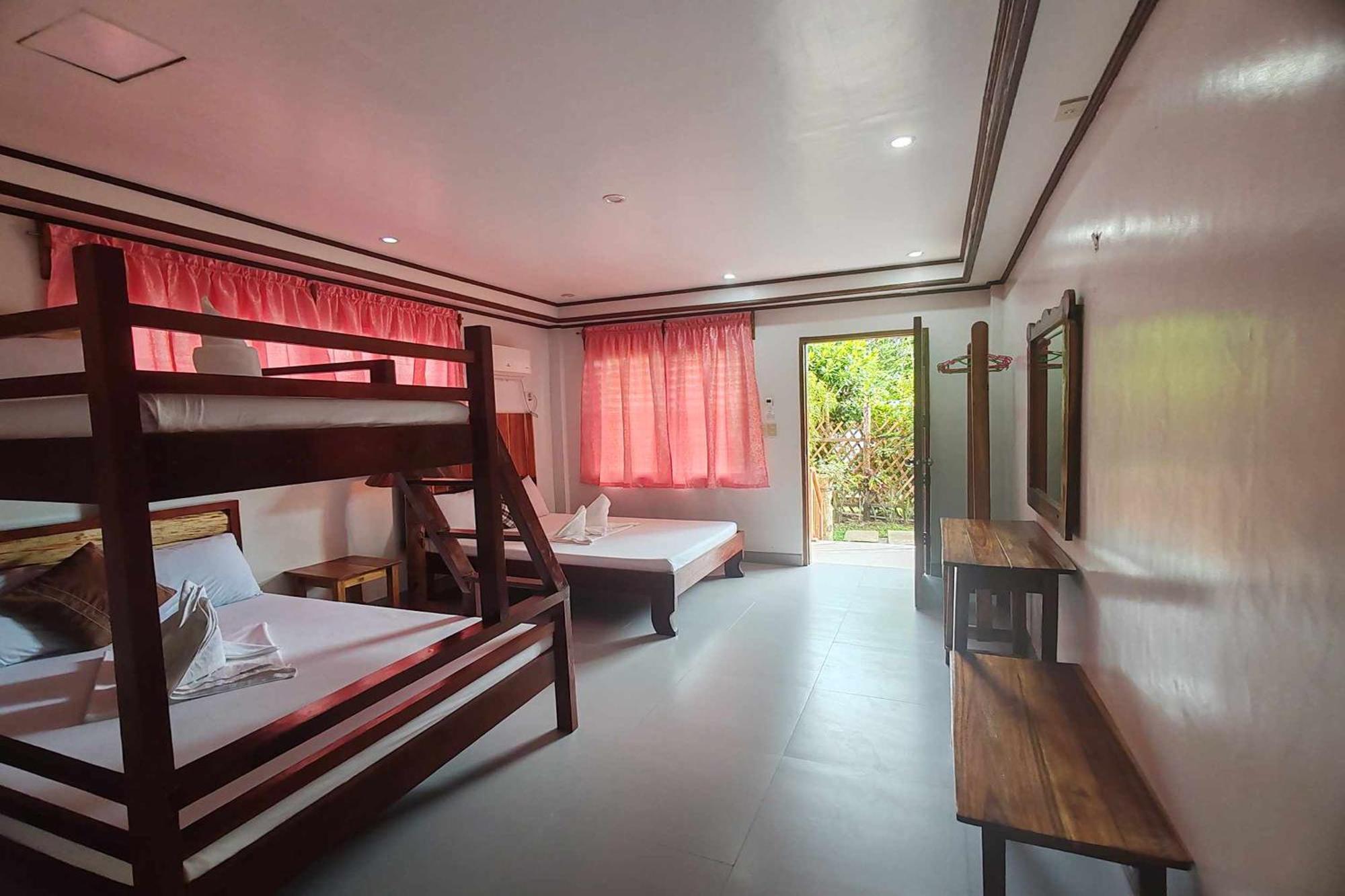 Summer Homes Beach Resort And Cottages Palawan Barton Ngoại thất bức ảnh